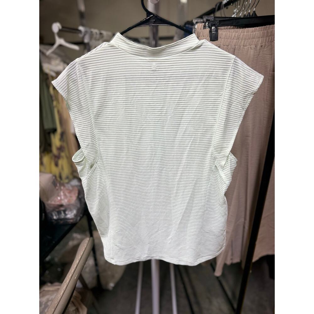Women’s Calia Ribbed Top - Picture 4 of 4